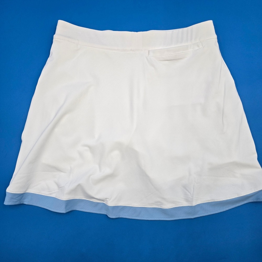 Peter Millar White Blue Trim Performance Golf Tennis Skort Small UPF 50+ - Picture 6 of 7